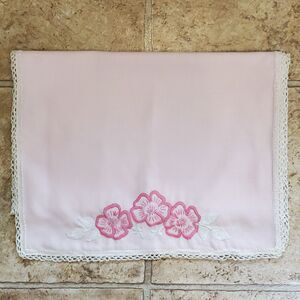 Vintage Table Runner Embroidery Crochet 40x16 Inch Pink Flowers w/ White Edging